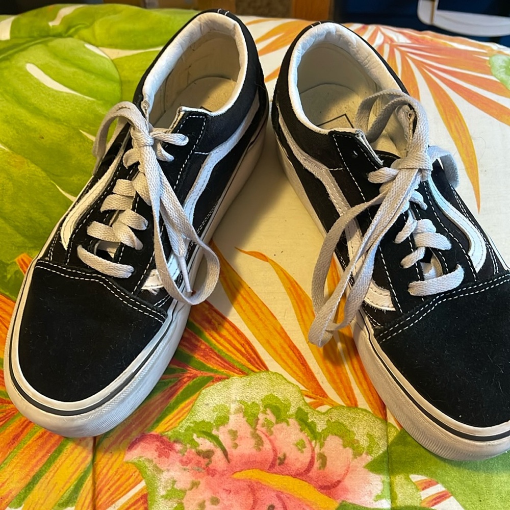 Girls Vans